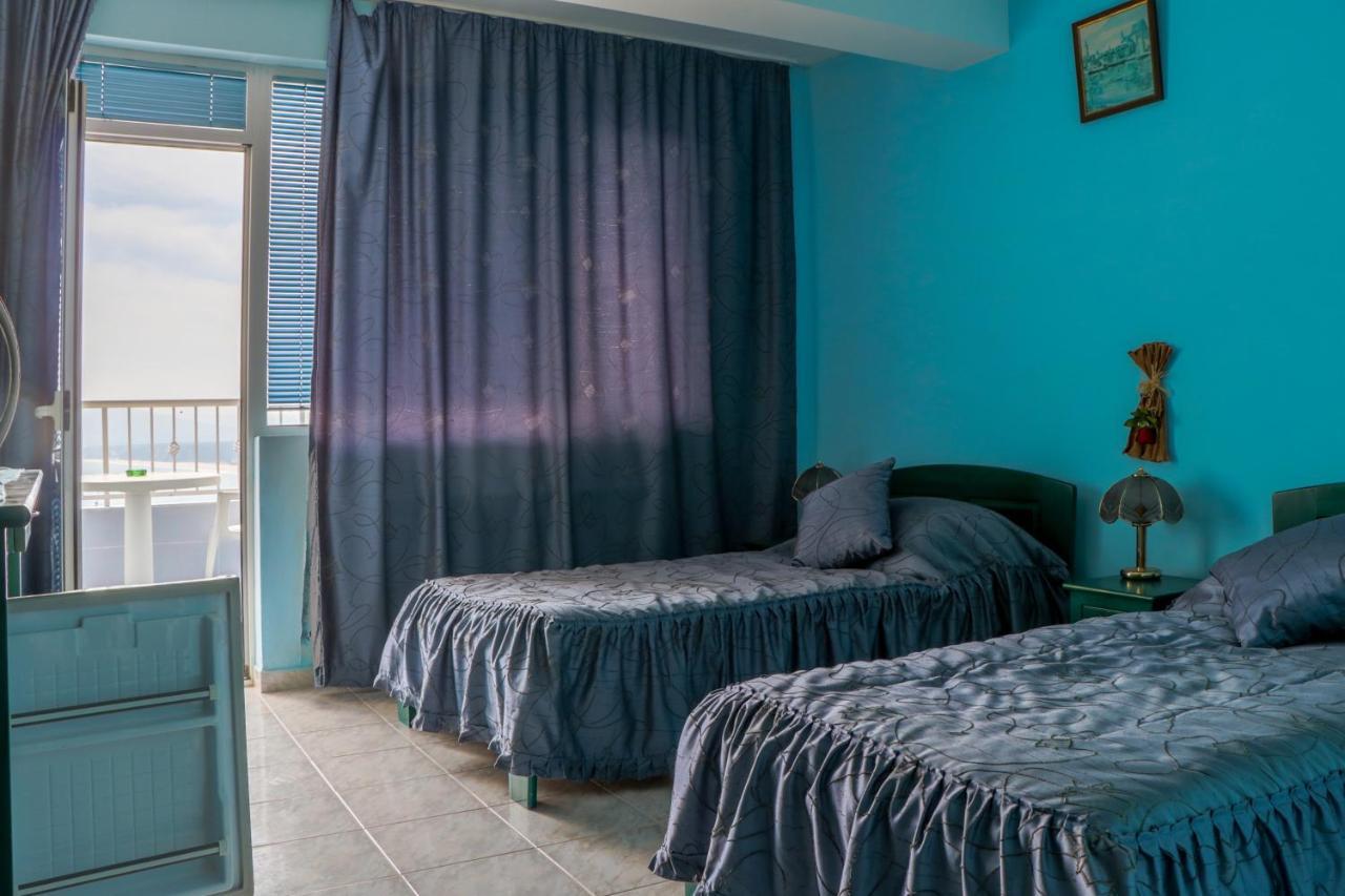 Villa Nora Албена Екстериор снимка