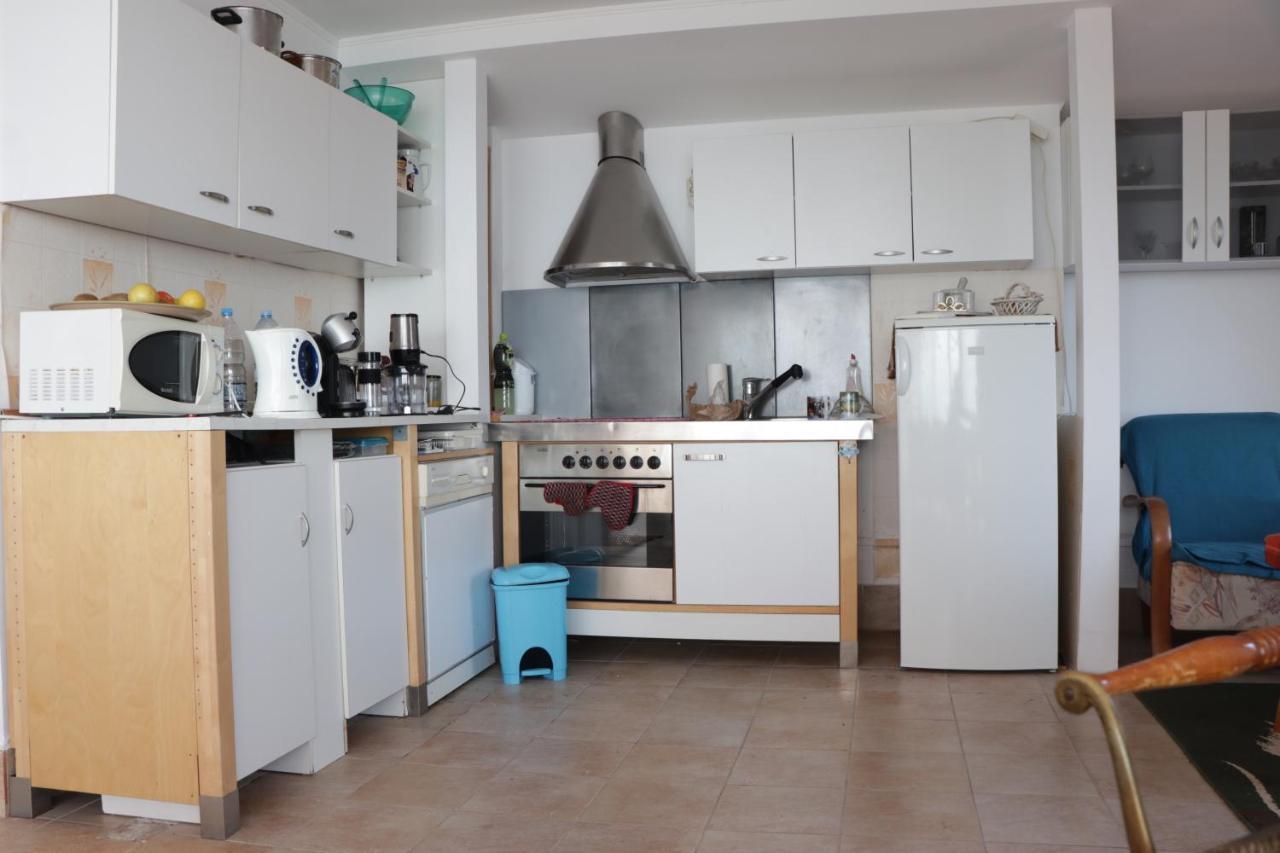Villa Nora Албена Екстериор снимка
